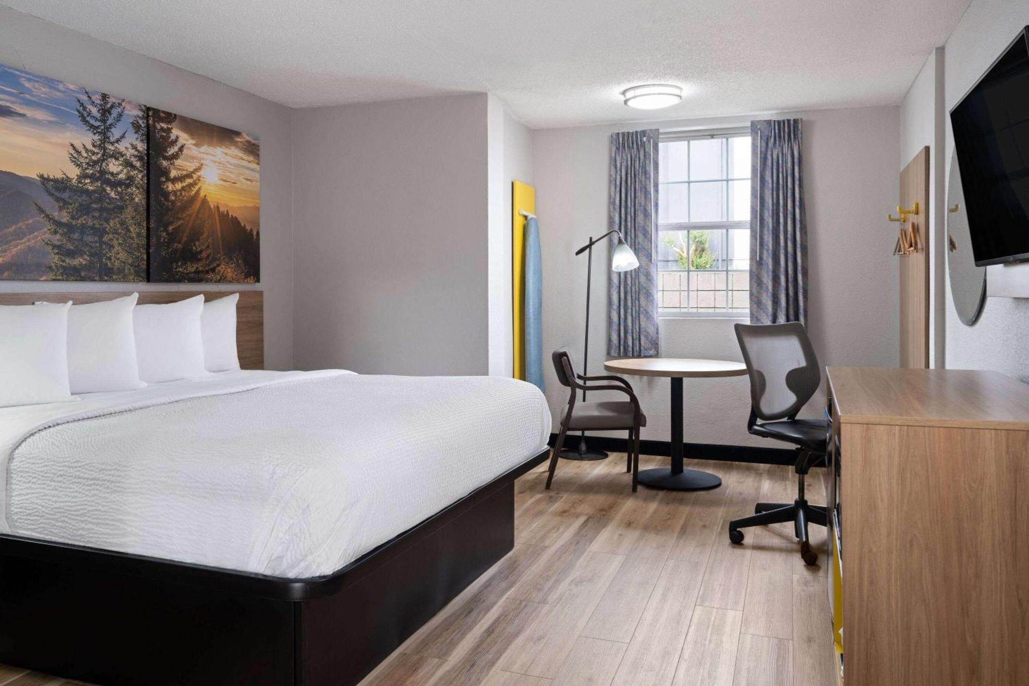 Days Inn By Wyndham Salisbury, Nc Экстерьер фото